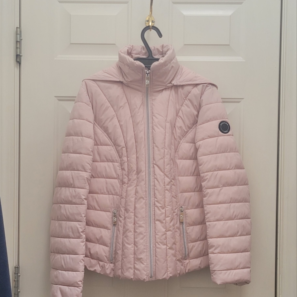 Price Drop...Women's Nautica Puffer Jacket